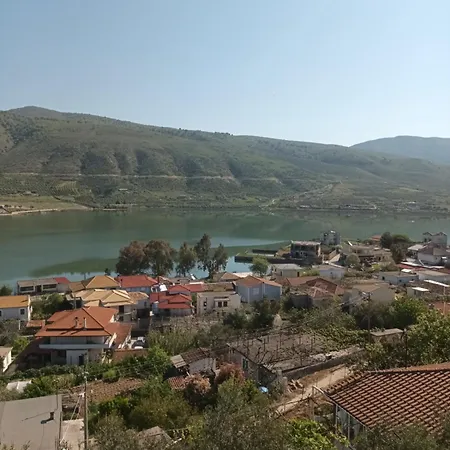 Anna וילה Murzi